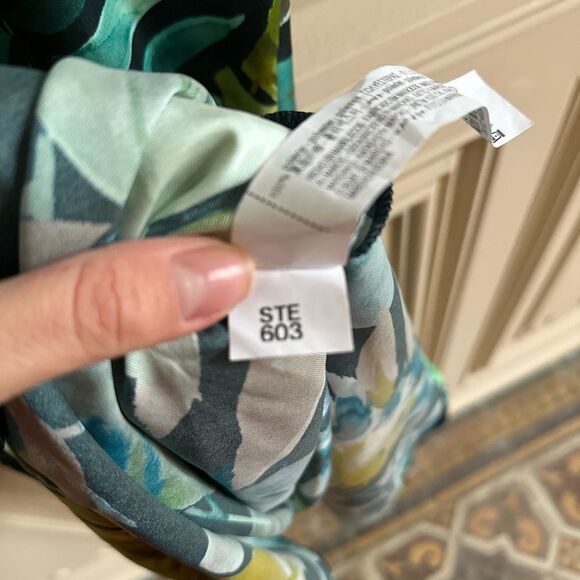 Zara tropical print palm leaves dress green M NWT satin lightweight summer midi - Picture 6 of 7